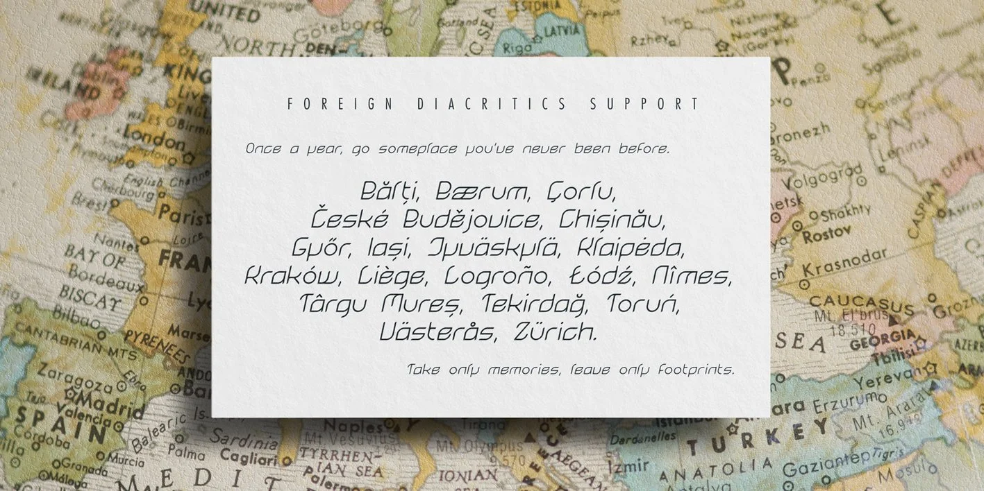Magnetica Font
