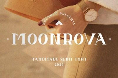 Moonrova Handmade Serif Font